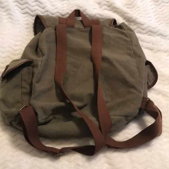 Target Backpack - Picture 3 of 4